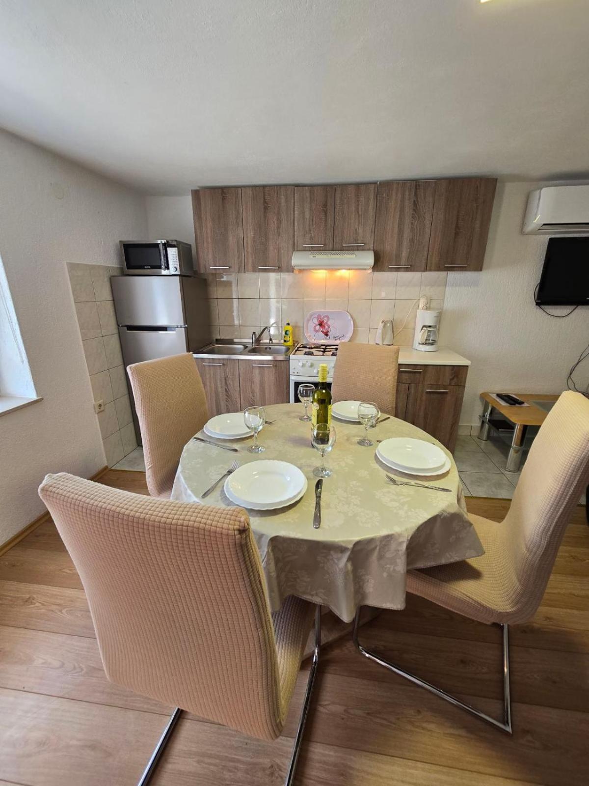 Apartments Ljubica Polje  Екстер'єр фото